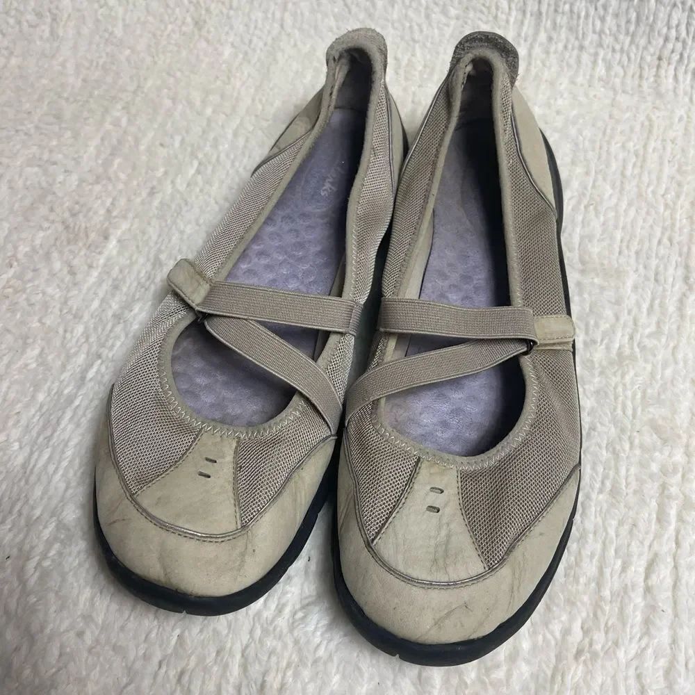 Clarks Privo leather beige &mesh fabric Mary Jane Flats SZ9.5M